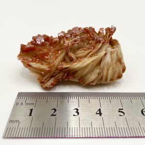Vanadinite on Barite - Mibladen