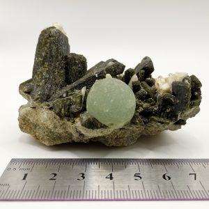 Prehnite & Epidote - Mali