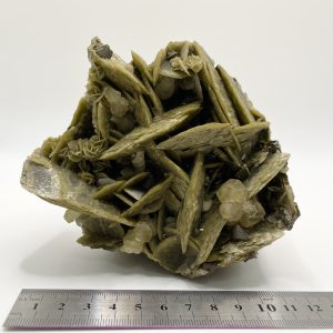 Chalcopyrite & Calcite on Siderite - Kaiwu Mine